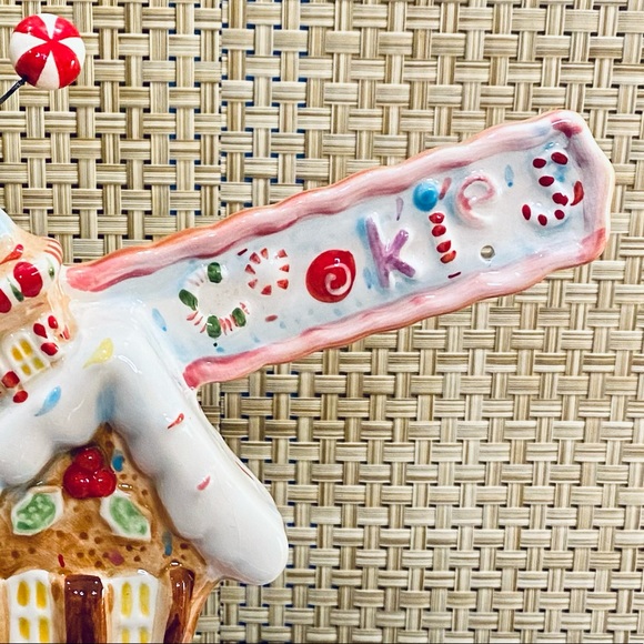 🎄🌟HP🌟Ceramic Gingerbread Windmill Cookie Bakery Christmas Decor Candle Holder - Picture 4 of 9